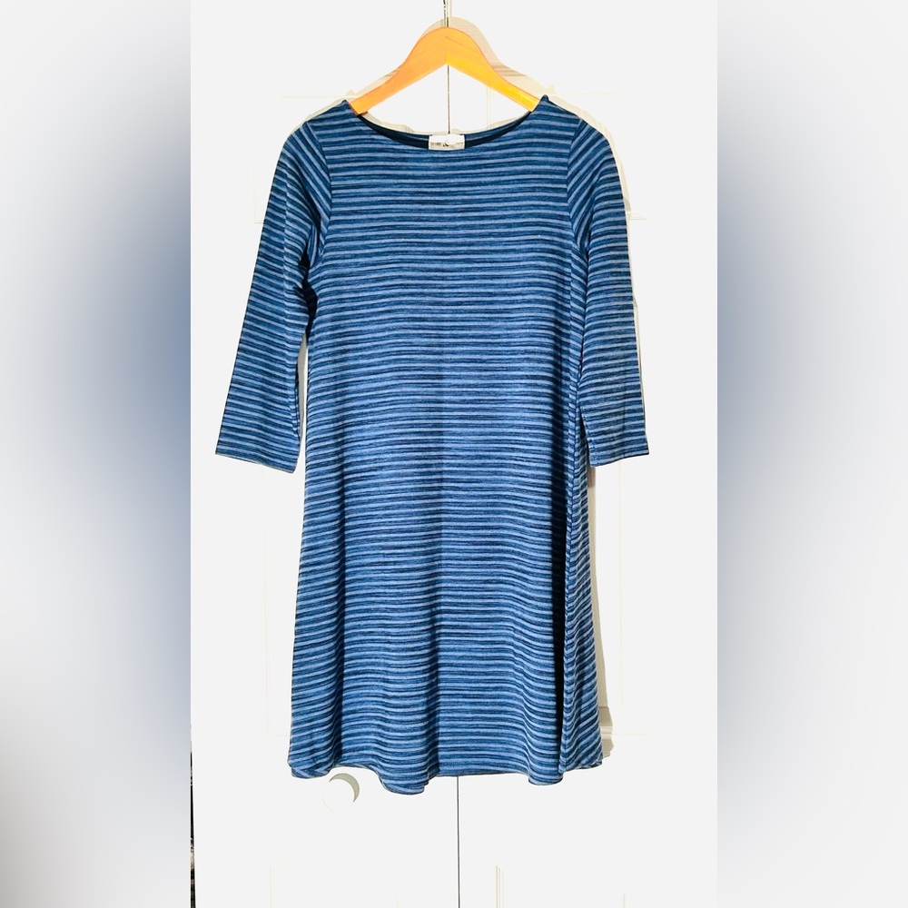 Thyme & Honey Two-Tone Blue Striped Soft Stretch Lounge Day Dress w/ 3/4 Sleeve